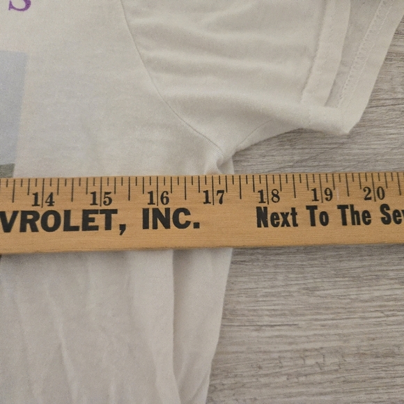 Jonas Brothers T Shirt Womens Size Small White 2019 Tour Concert Happiness Begin - Picture 5 of 6